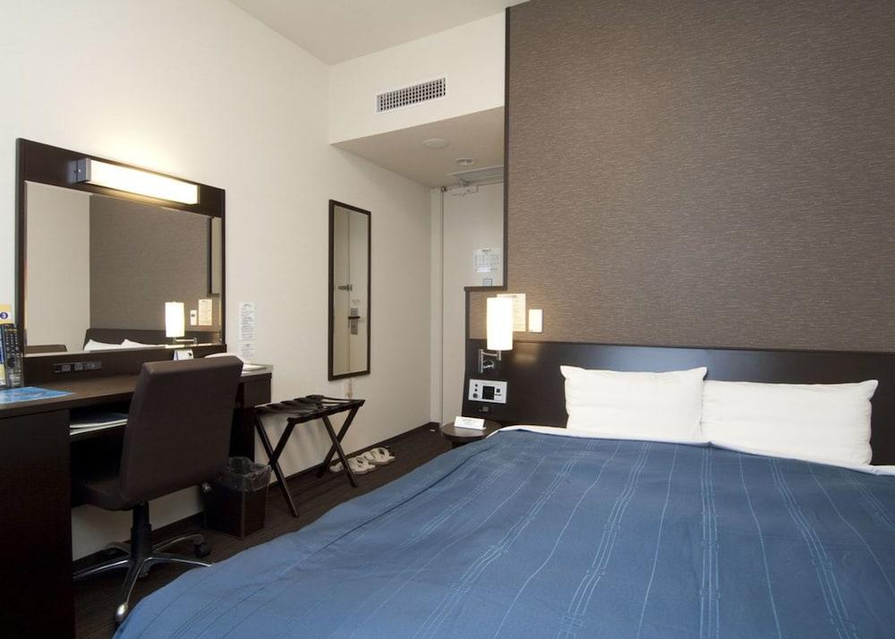Hotel Route-Inn Higashimuroran Ekimae Dış mekan fotoğraf